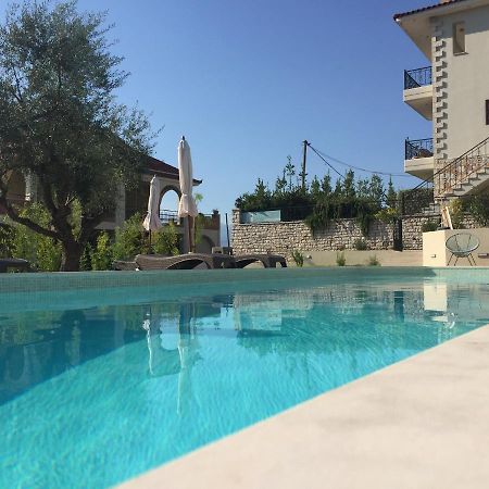 Venetiko Villas Nafpaktos エクステリア 写真
