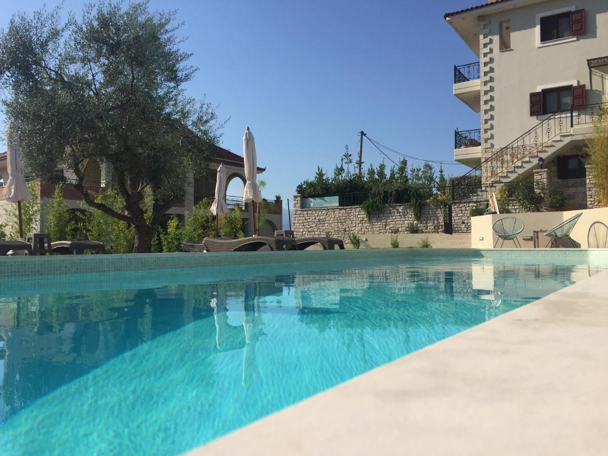 Venetiko Villas Nafpaktos エクステリア 写真