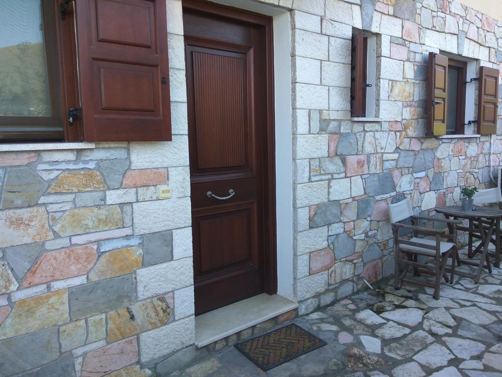 Venetiko Villas Nafpaktos エクステリア 写真