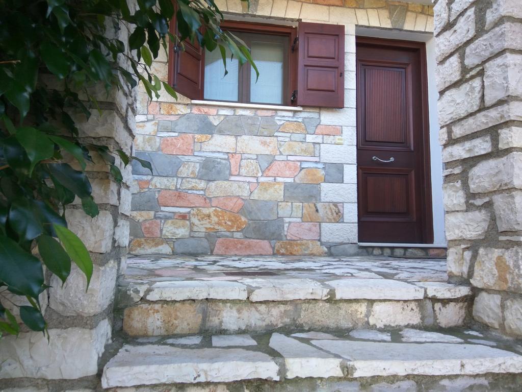 Venetiko Villas Nafpaktos エクステリア 写真