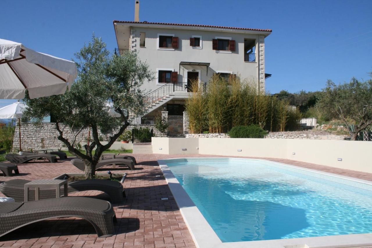 Venetiko Villas Nafpaktos エクステリア 写真