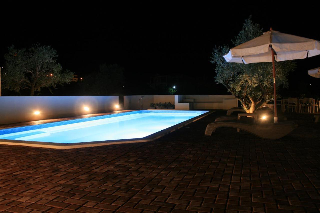 Venetiko Villas Nafpaktos エクステリア 写真
